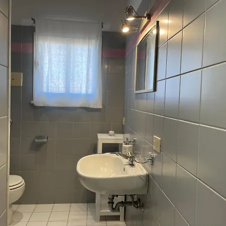 Il Balcone Al Molo Apartament *