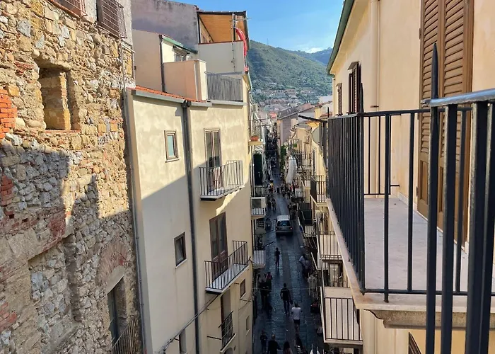 Il Balcone Al Molo Cefalù